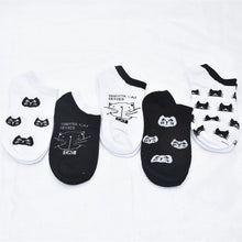 Load image into Gallery viewer, 5 Pairs/lot Women Socks Candy Color Small Animal Cartoon Pattern Boat Sock for Summer Breathable Casual Girls Funny Fashion