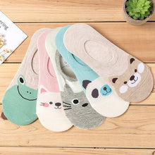 Load image into Gallery viewer, 5 Pairs/lot Women Socks Candy Color Small Animal Cartoon Pattern Boat Sock for Summer Breathable Casual Girls Funny Fashion