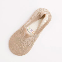 Load image into Gallery viewer, 1 Pair Fashion Women Girls ECMLN Summer Socks Style Lace Flower Short Sock Antiskid Invisible Ankle Socks 2019 Sox