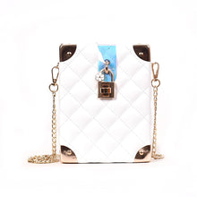 Load image into Gallery viewer, Argyle Leather Zinc Square Bag interlocking Crossbody Bag with chain