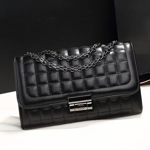 Fashion PU Leather Solid Checks Pattern Double Chain Women Clutch