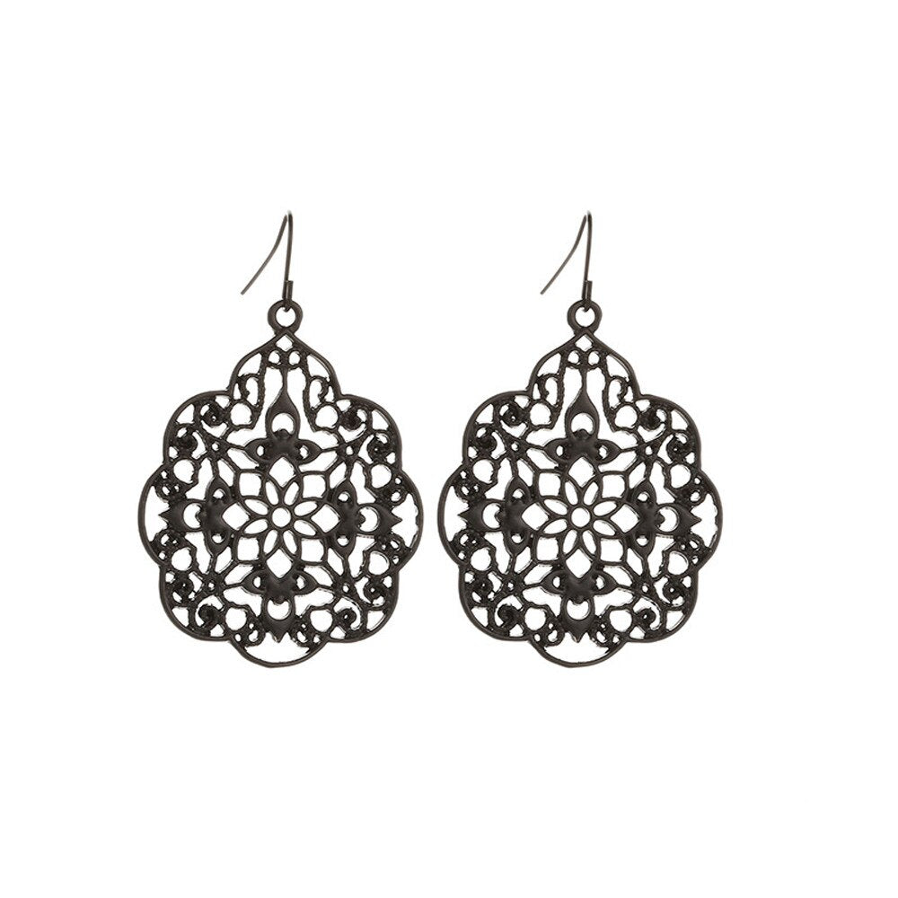 Popular Women Earrings Jewelry Ethnic Beautiful and attractive earrings For Ladies