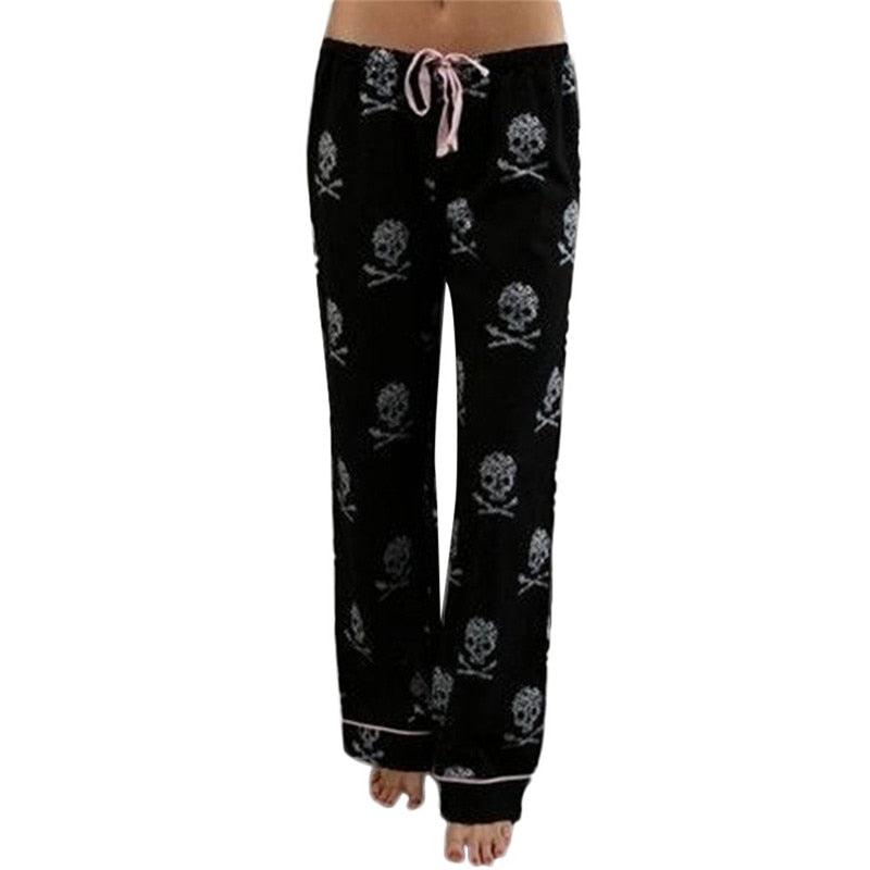 Women Trendy Skull Print Straight Pant Long Length Casual Daily Wear