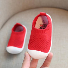 Load image into Gallery viewer, 2019 Spring Infant Toddler Shoes Girls Boys Casual Mesh Shoes Soft Bottom Comfortable Non-slip Kid Baby First Walkers Shoes